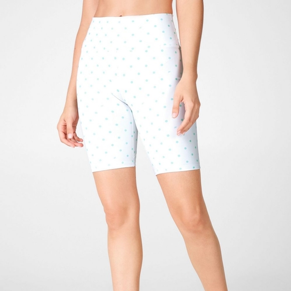 Fabletics Powerhold polka dot shorts - Picture 1 of 3